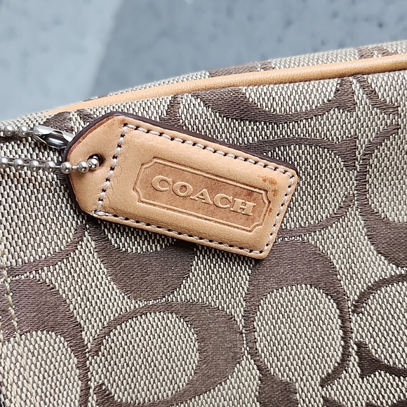 Coach handbag very good condition see pictures - Picture 3 of 8